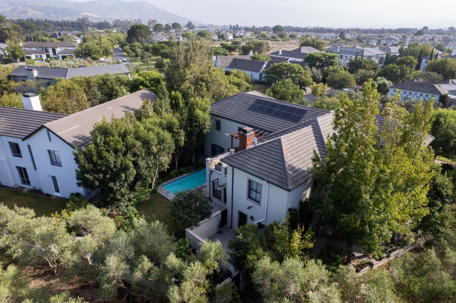5 Bedroom Property for Sale in Val De Vie Estate Western Cape